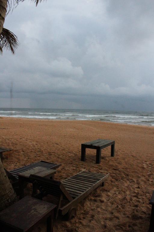 Warahena Beach Hotel Bentota Exteriér fotografie